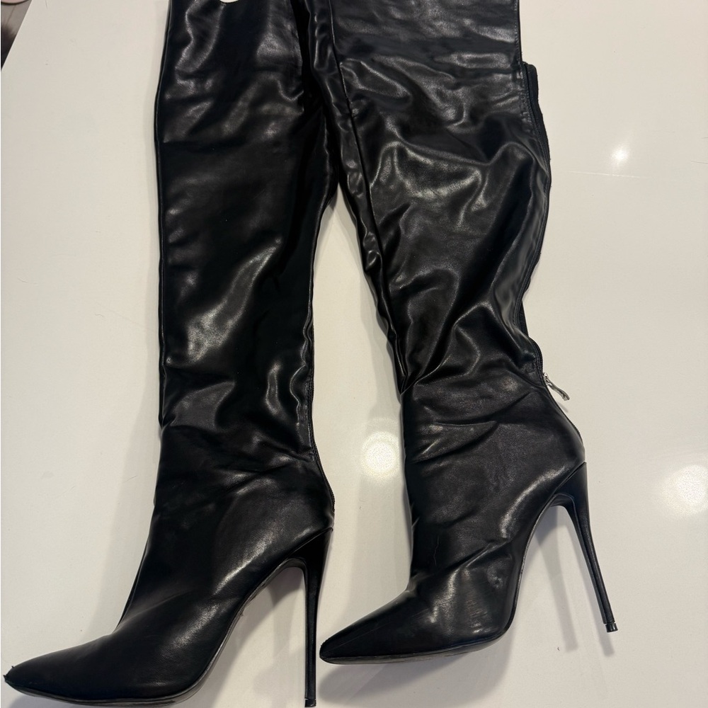 PrettyLittleThing Shiny Black Over the Knee Boots